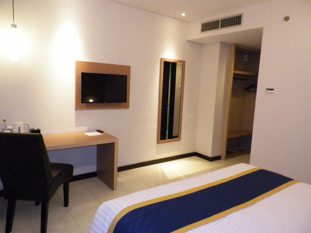 D'Best Hotel Pasar Baru Bandung Chambre photo