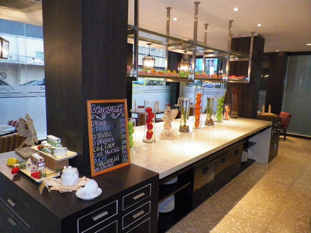 D'Best Hotel Pasar Baru Bandung Extérieur photo