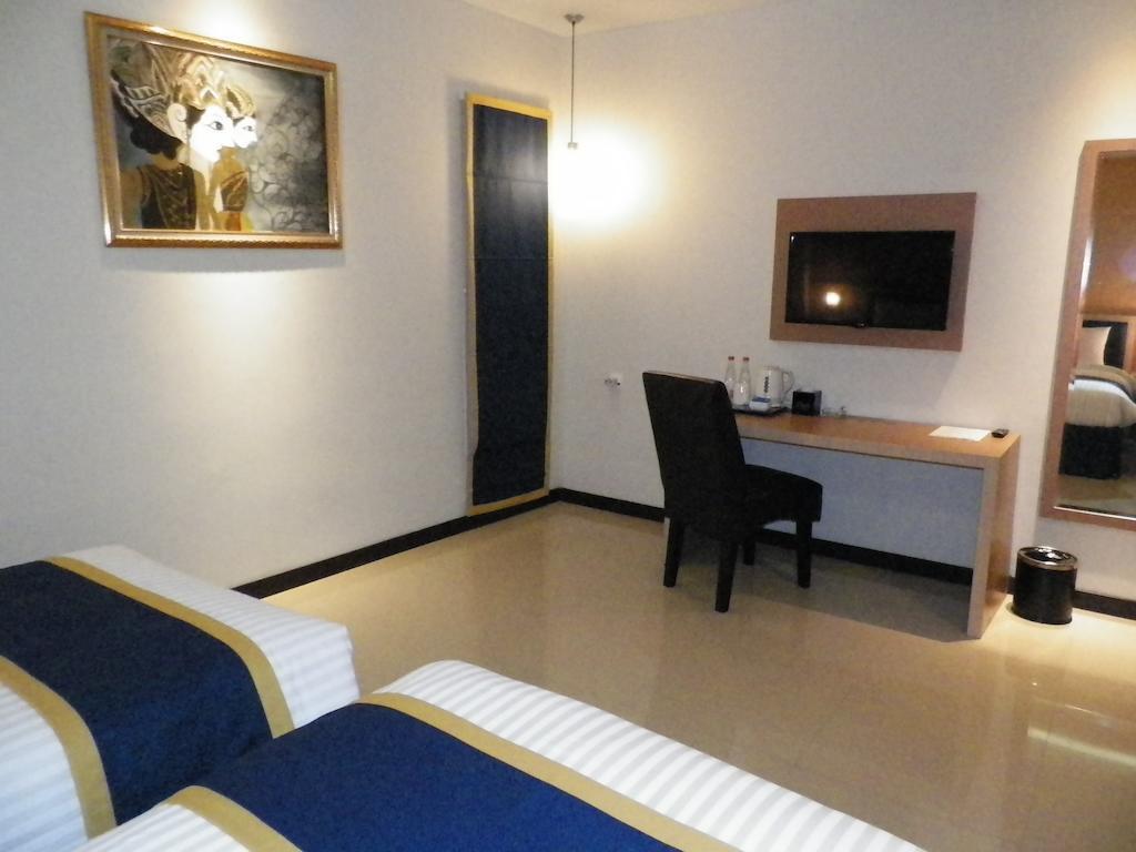 D'Best Hotel Pasar Baru Bandung Extérieur photo