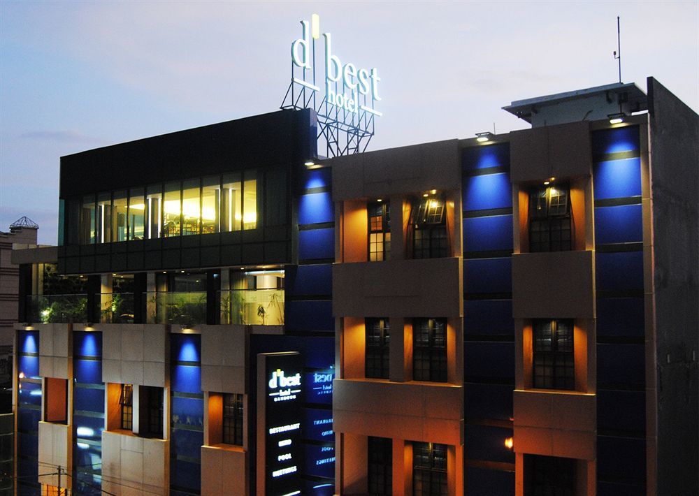 D'Best Hotel Pasar Baru Bandung Extérieur photo